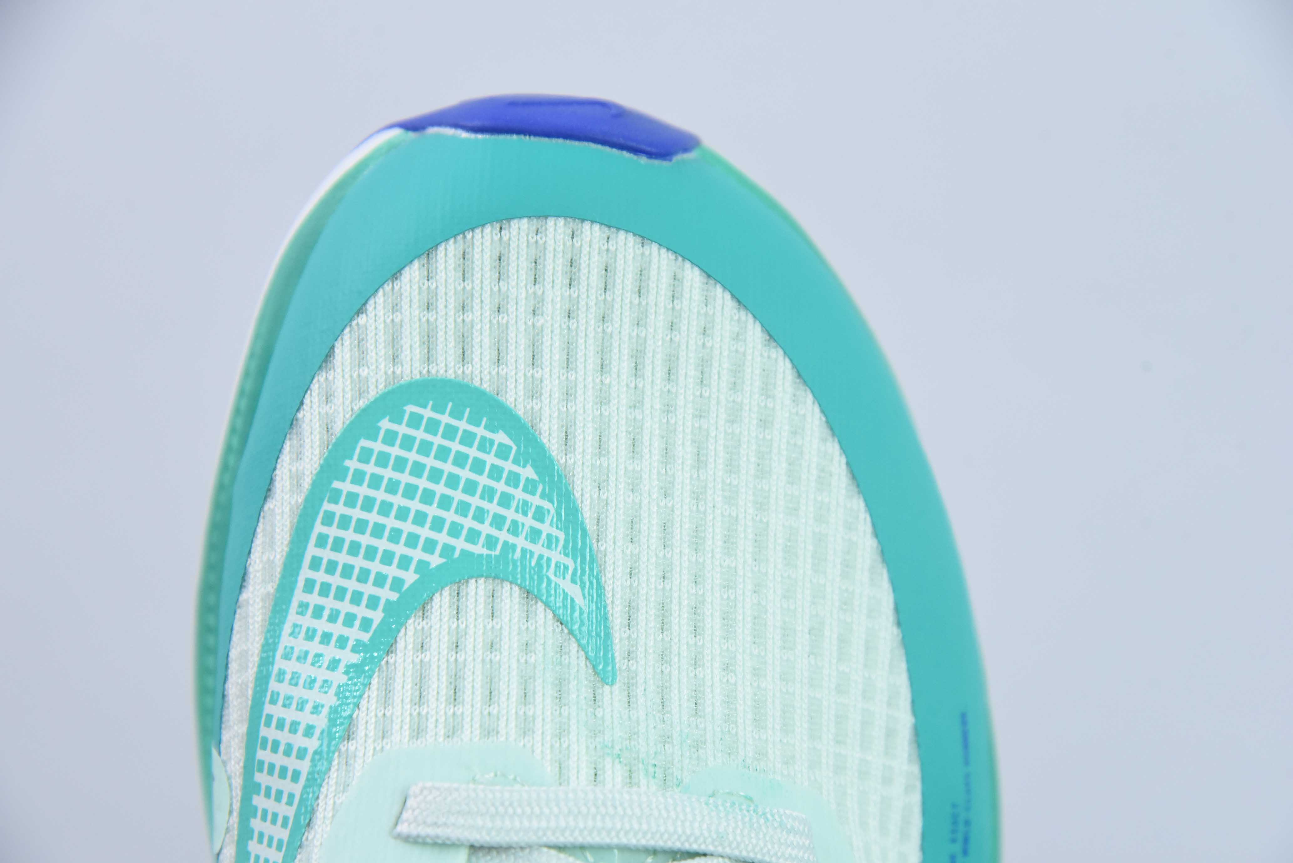 나이키 에어 줌 라이벌 플라이 3. 초경량 러닝화 패브릭 충격 흡수 경량 러닝화 제품 번호: CT2405-399 사이즈: 39-46