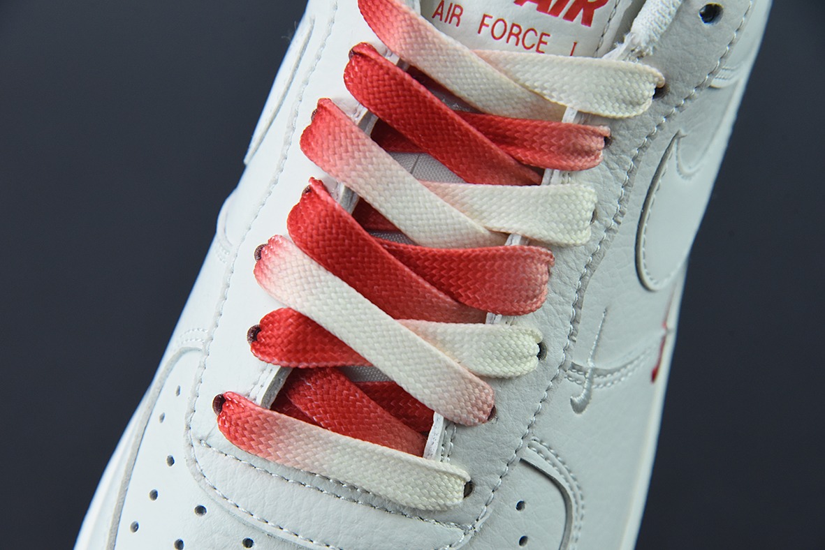 나이키 에어 포스 1 로우 07 베이지 화이트 레드 애틀랜타 시티 리미티드 로우탑 에어 포스 1 아이템 번호: YT0288-639 사이즈: 36-44