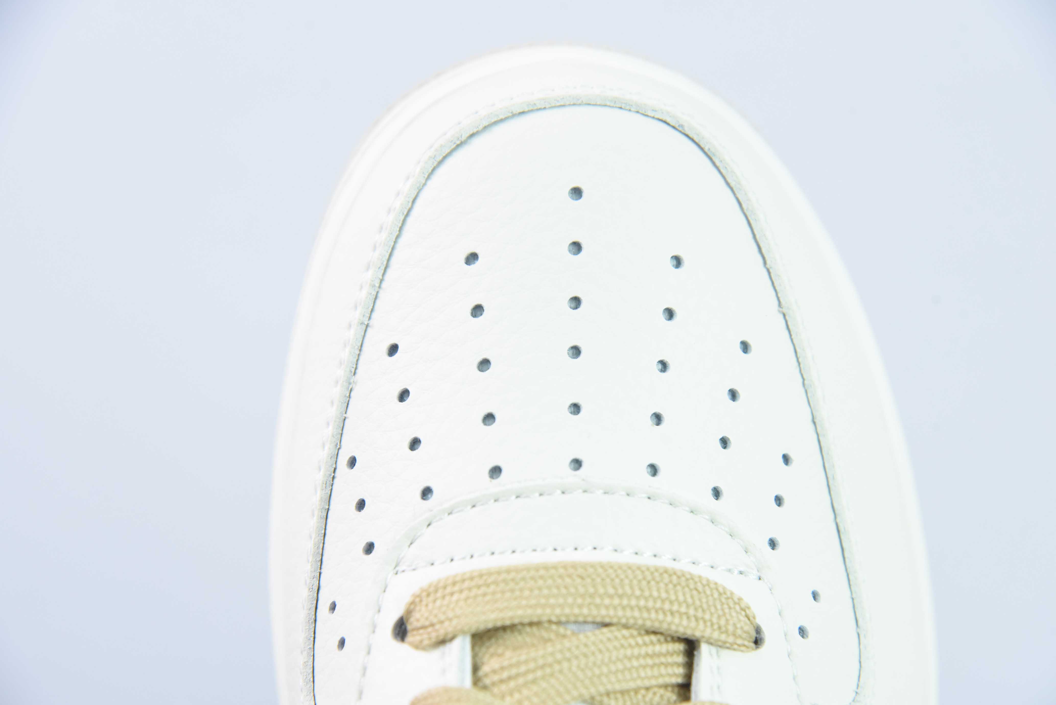 Nk 에어 포스 107 로우 베이지 카키 컬러 에어 포스 원 로우탑 캐주얼 스니커즈 아이템: GR5263-023 사이즈: 36-44