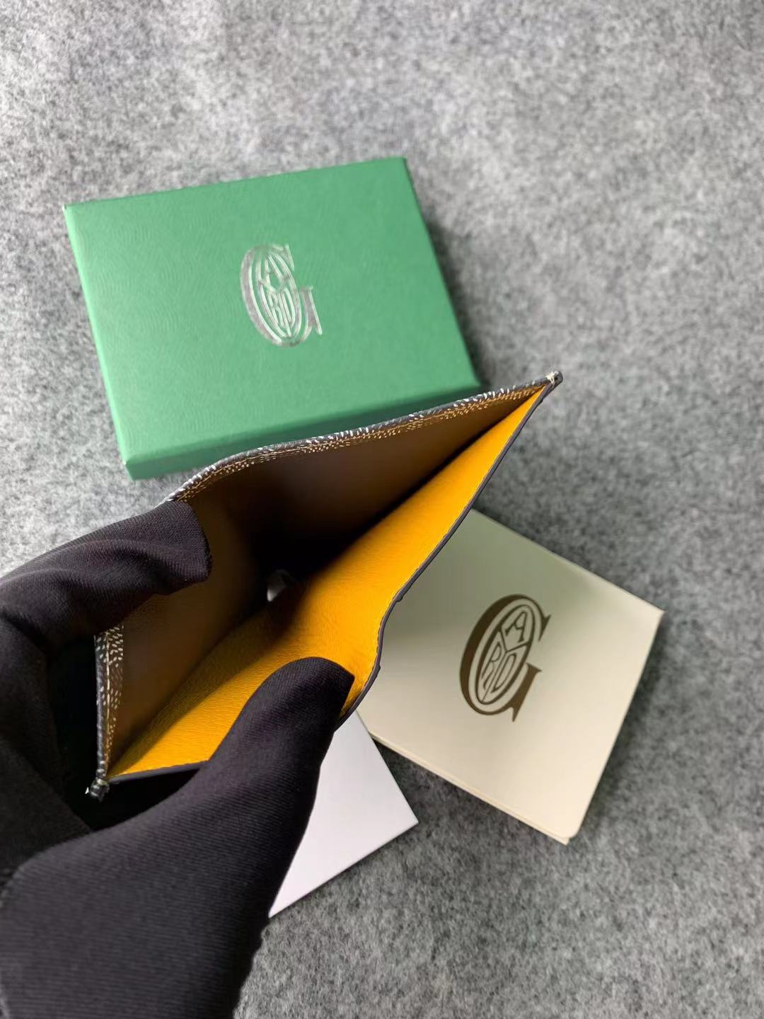 2위 GOYARD 고야드 생피에르 카드 홀더 8컬러
