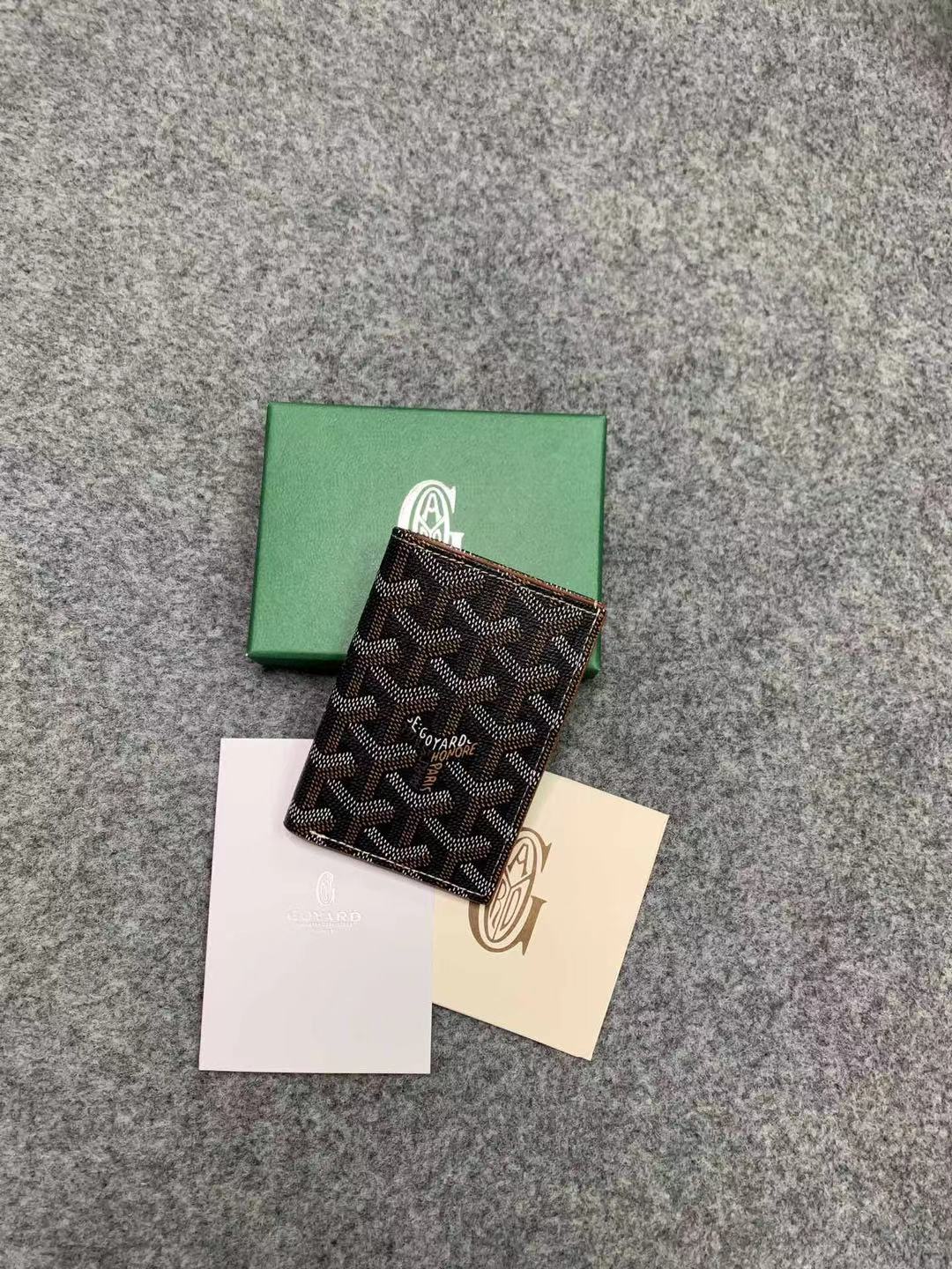 2위 GOYARD 고야드 생피에르 카드 홀더 8컬러