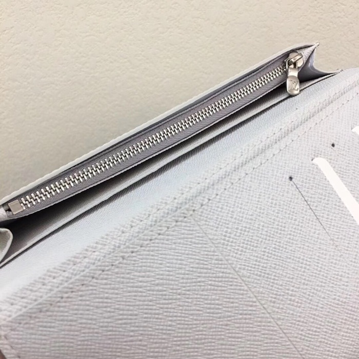  Louis Vuitton 루이비통 브라짜 월릿 M67823