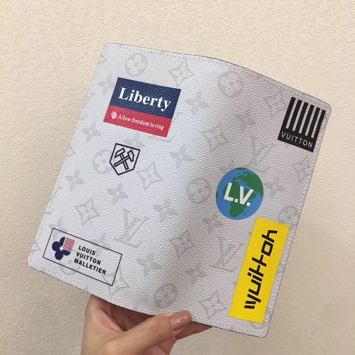  Louis Vuitton 루이비통 브라짜 월릿 M67823