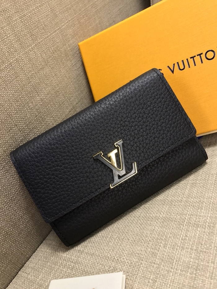  Louis Vuitton 루이비통 카푸신 컴팩트월릿 M62157 LV 여자지갑 5117
