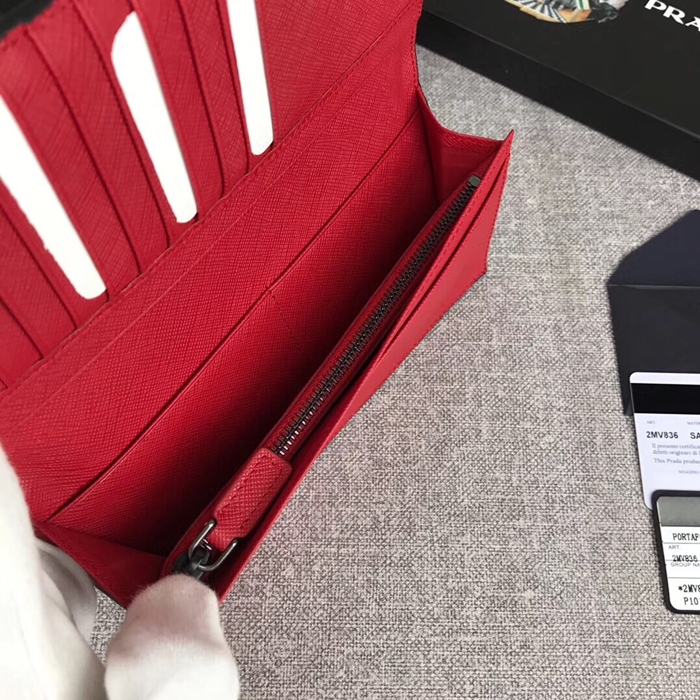 프라다 장지갑 2MV836 남자지갑 PRADA 4026