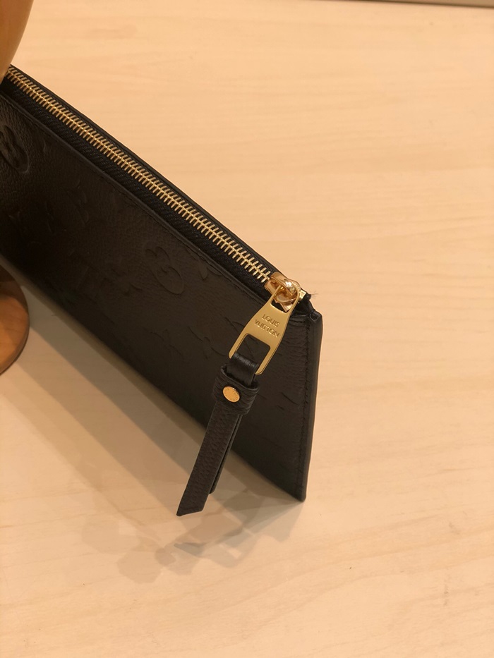 Louis Vuitton Leather Wallet M68712 - 루이비통 여성용 레더 장지갑,LOUW0400,Size(20cm)