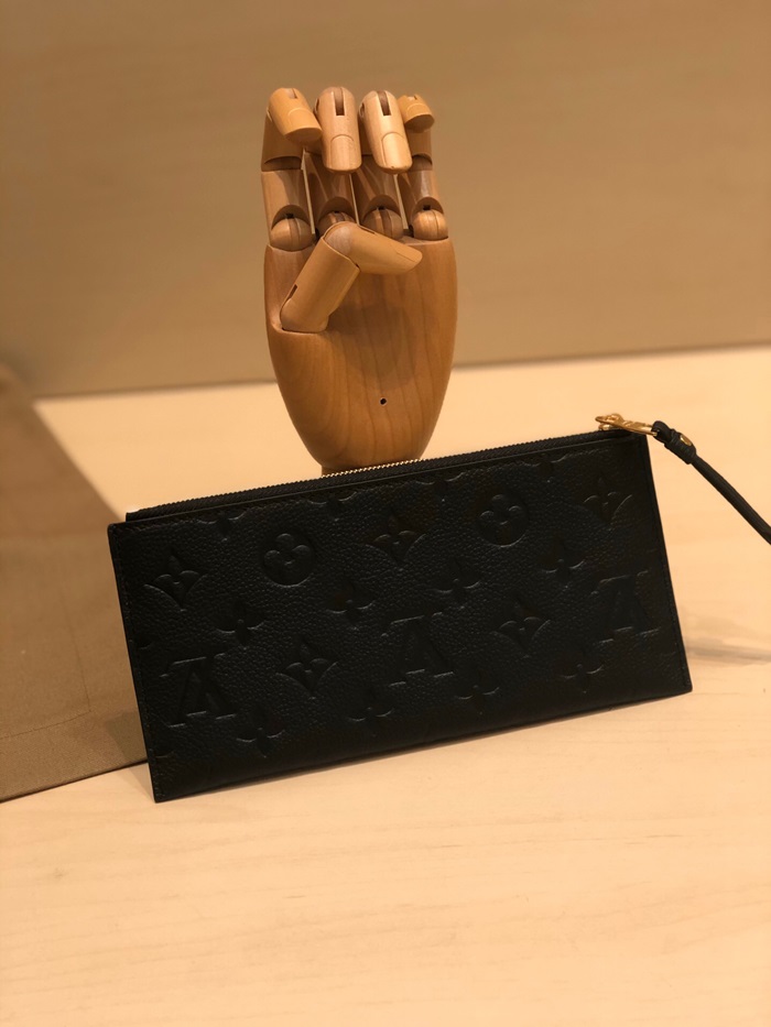 Louis Vuitton Leather Wallet M68712 - 루이비통 여성용 레더 장지갑,LOUW0400,Size(20cm)