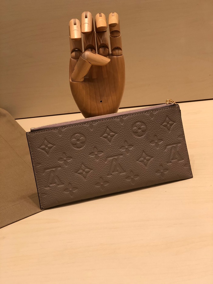 Louis Vuitton Leather Wallet M68712 - 루이비통 여성용 레더 장지갑,LOUW0400,Size(20cm)