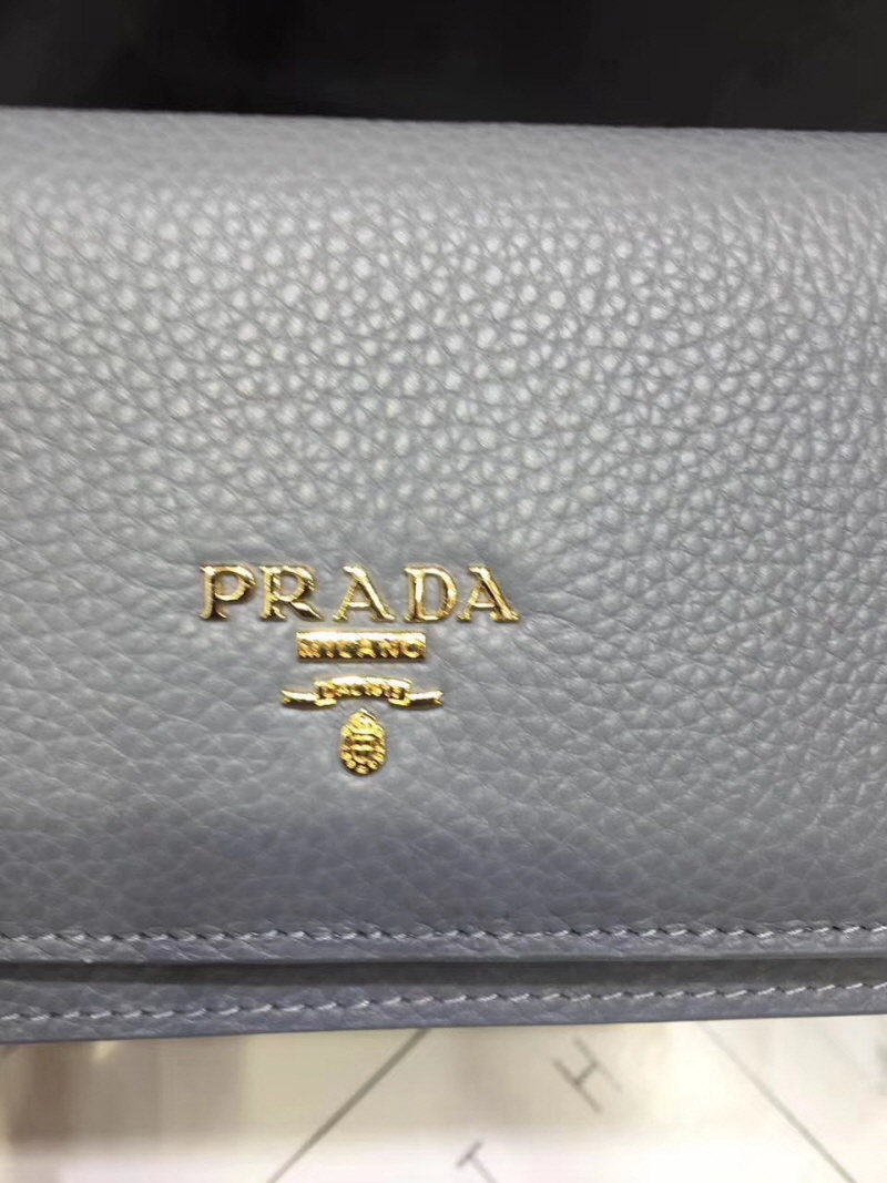 Prada 프라다 여성용 메탈로고 장지갑 그레이,베이지,딥그린,네이비