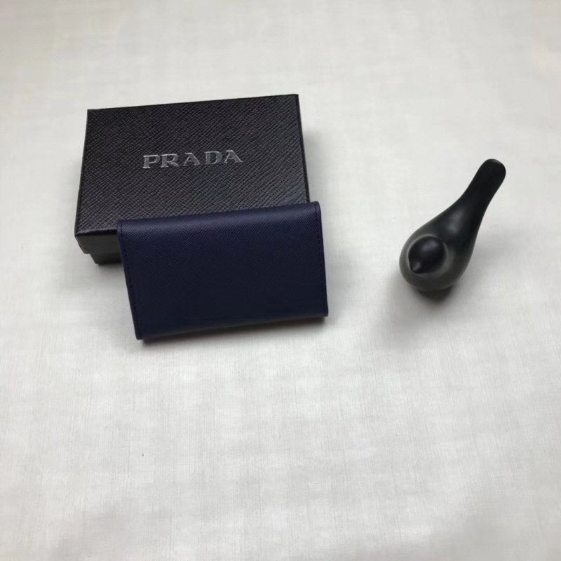 Prada 프라다 남여공용 사피아노 메탈로고 키월렛