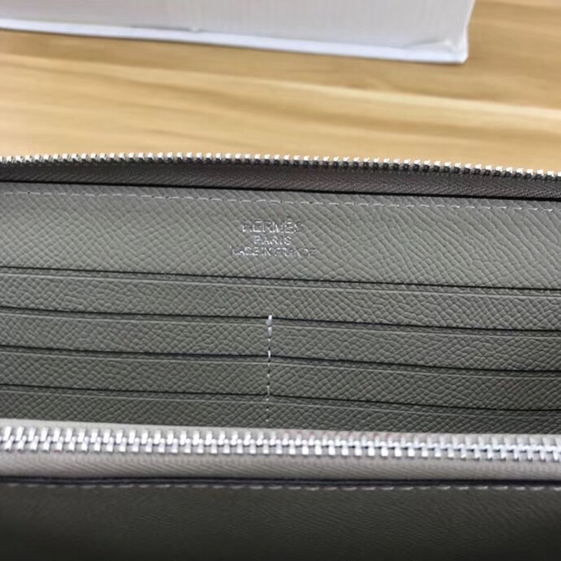 Hermes 에르메스 여성용 소가죽 장지갑 그레이