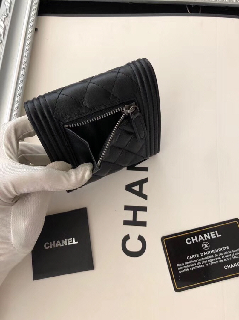 Chanel 2020 여성용 보이 지갑 블랙