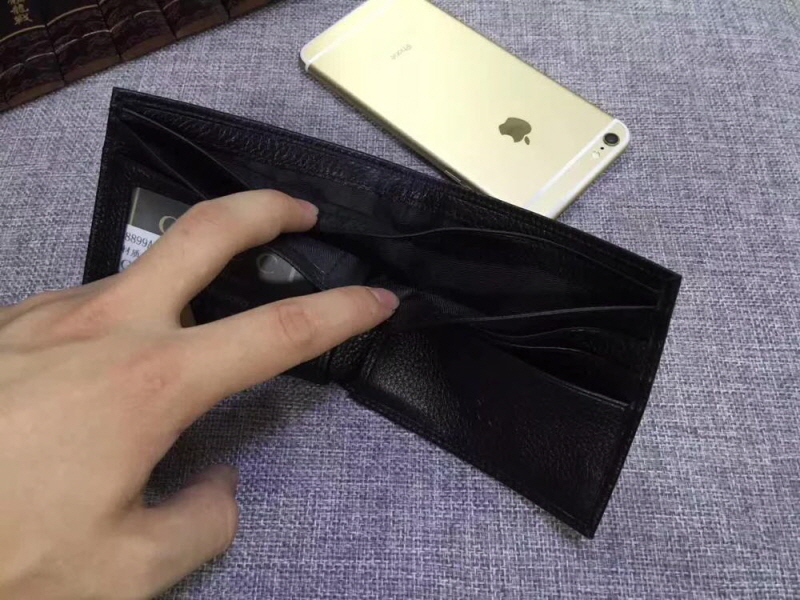 Gucci 구찌 남성용 클래식 반,장지갑 금장블랙