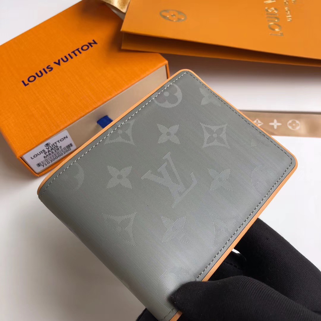  Louis Vuitton 루이비통신상 MONOGRAM TITANIUM M63297