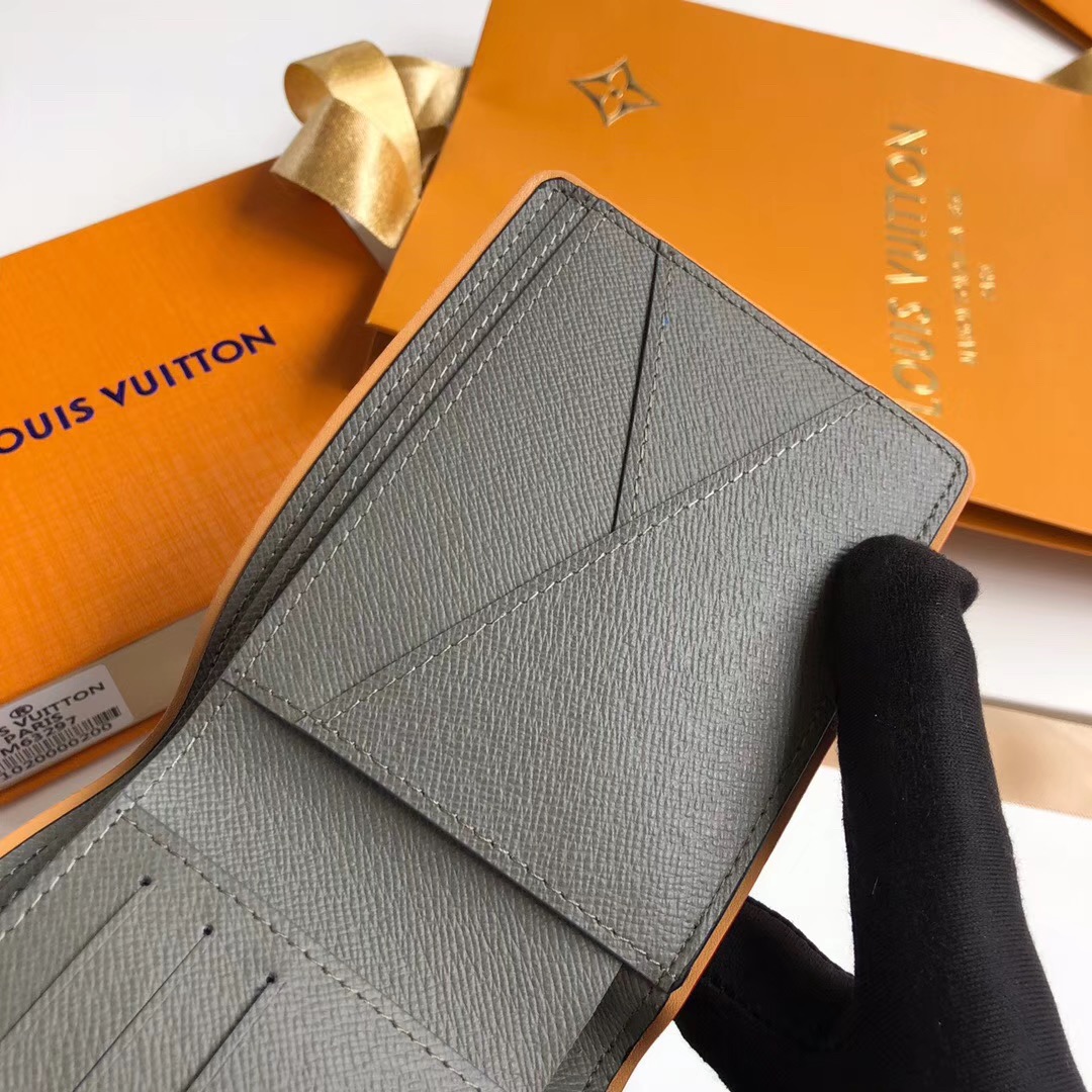  Louis Vuitton 루이비통신상 MONOGRAM TITANIUM M63297