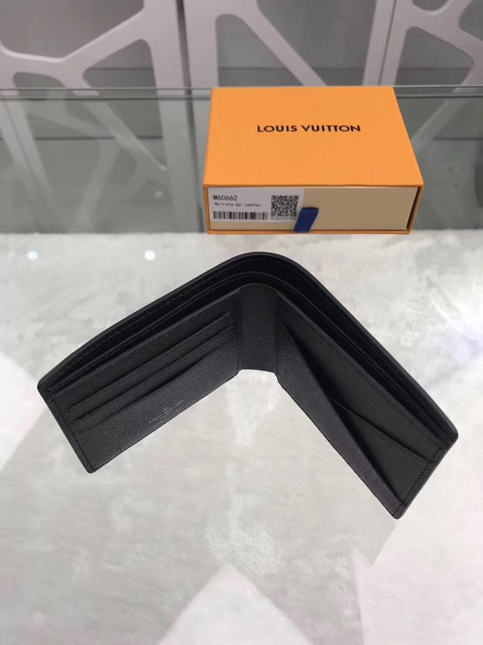  Louis Vuitton 루이비통 반지갑  M60662