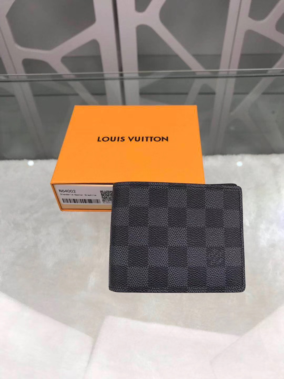  Louis Vuitton 루이비통 반지갑 M64002