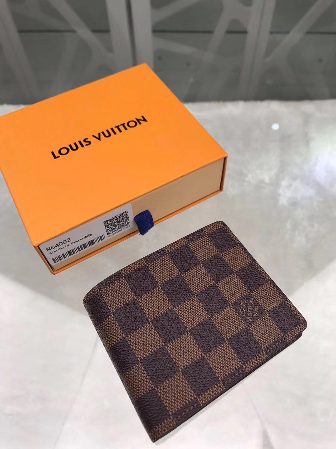  Louis Vuitton  루이비통 반지갑 M64002