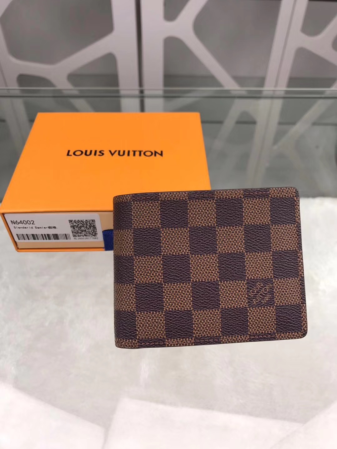  Louis Vuitton  루이비통 반지갑 M64002