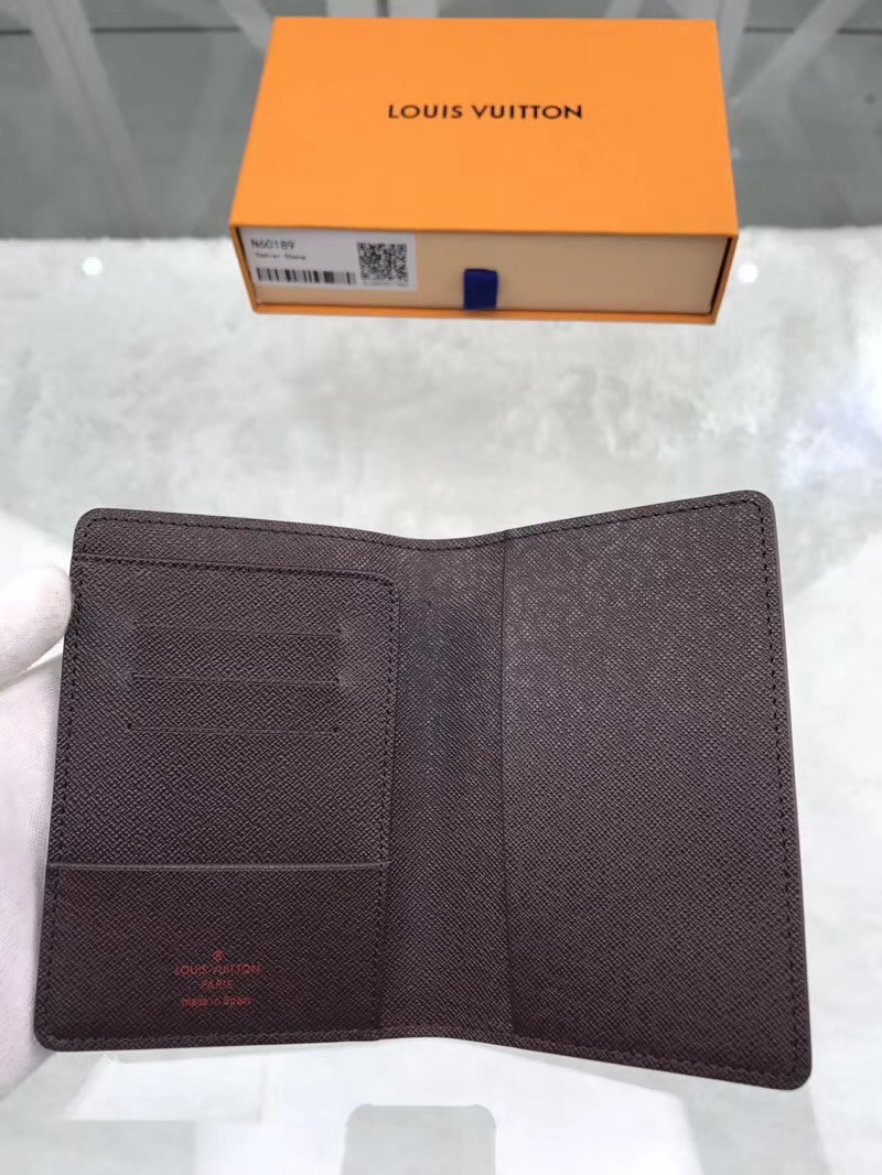 Louis Vuitton 루이비통 여권지갑 N60189