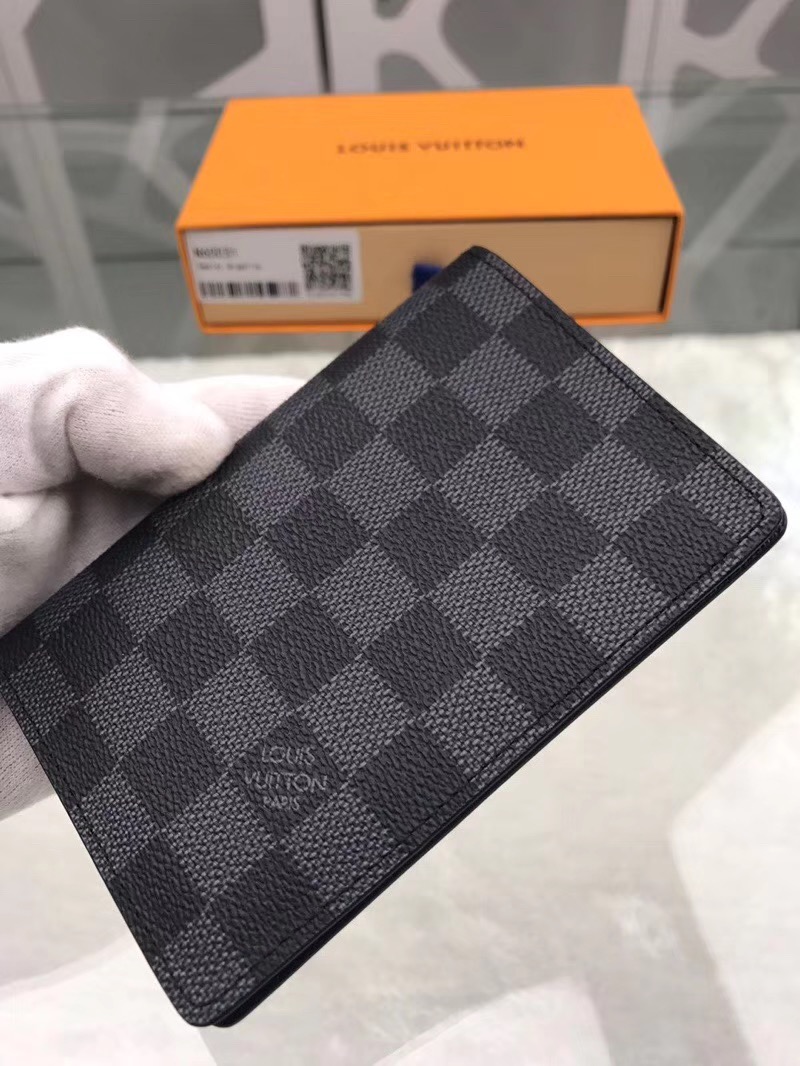  Louis Vuitton 루이비통 여권지갑 N60031