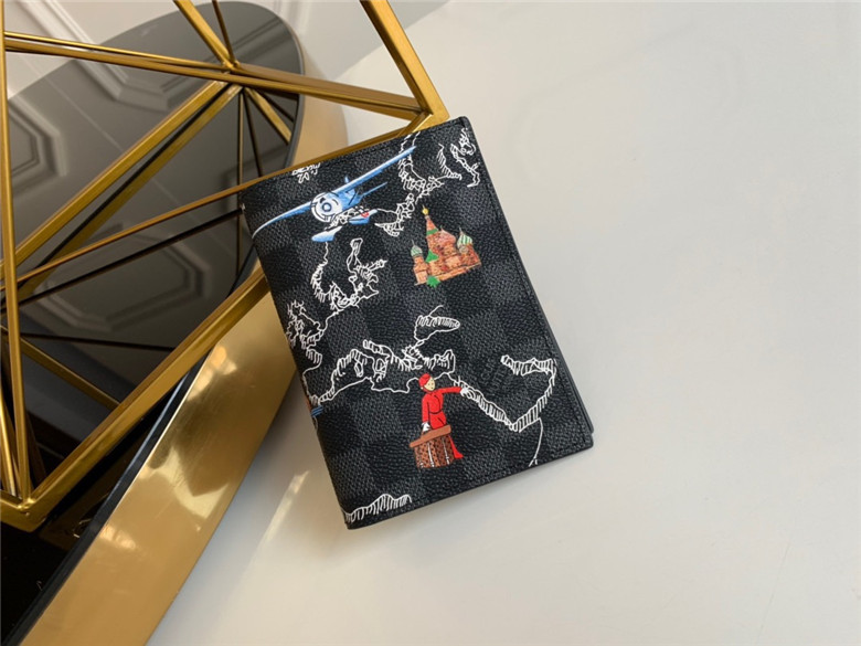  Louis Vuitton 루이비통 여권지갑 M64411-2 신상