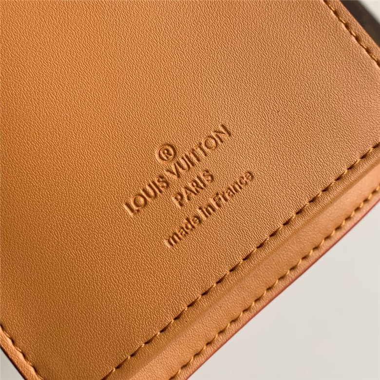 Louis Vuitton 루이비통 모노그램 브라짜 장지갑 M69024 신상