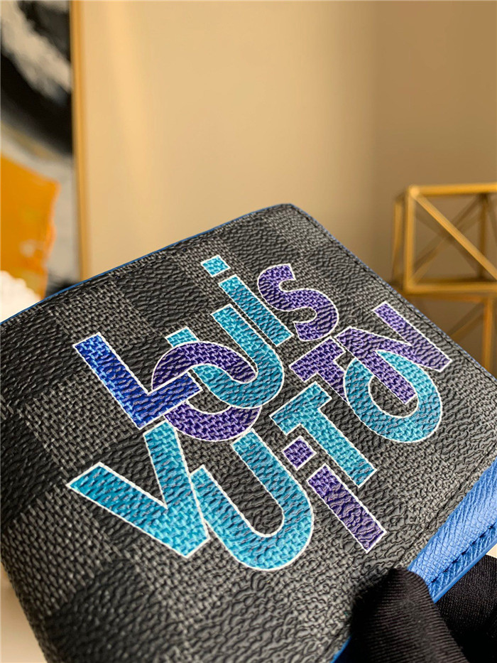 루이비통 멀티플 반지갑 M60302 2020/신상