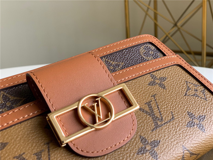 루이비통 지퍼 장지갑 M69162