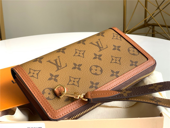 루이비통 지퍼 장지갑 M69162