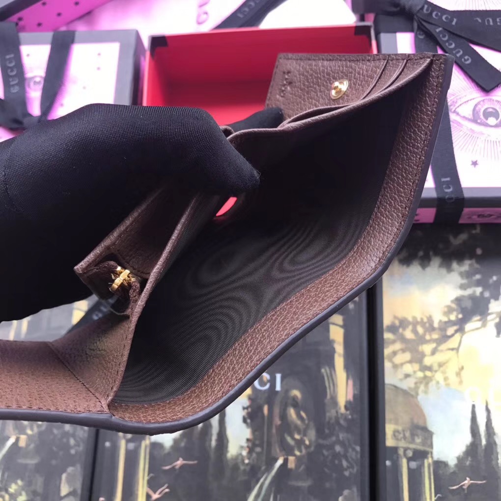  GUCCI 구찌 지갑 신상 523174