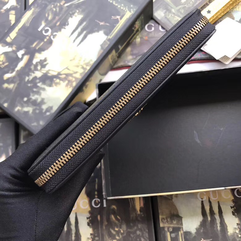 구찌 지퍼 장지갑 신상 523667