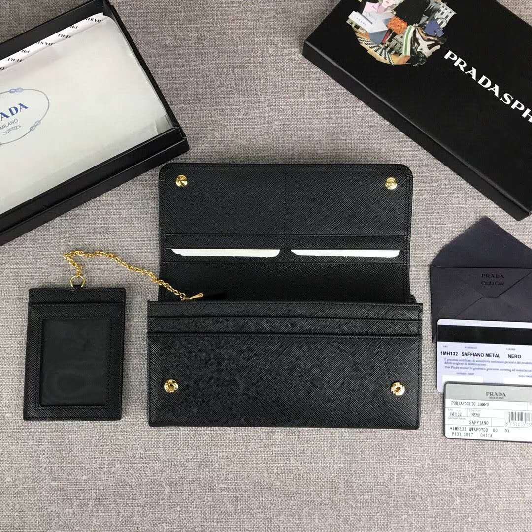 Prada 프라다 신상 장지갑 블랙