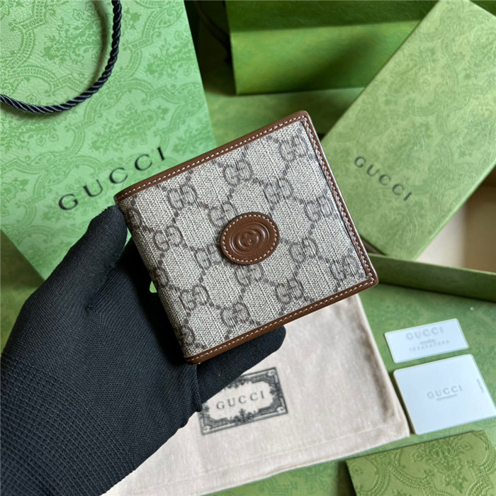  GUCCi  구찌 인터로킹 G 디테일 반지갑 671652