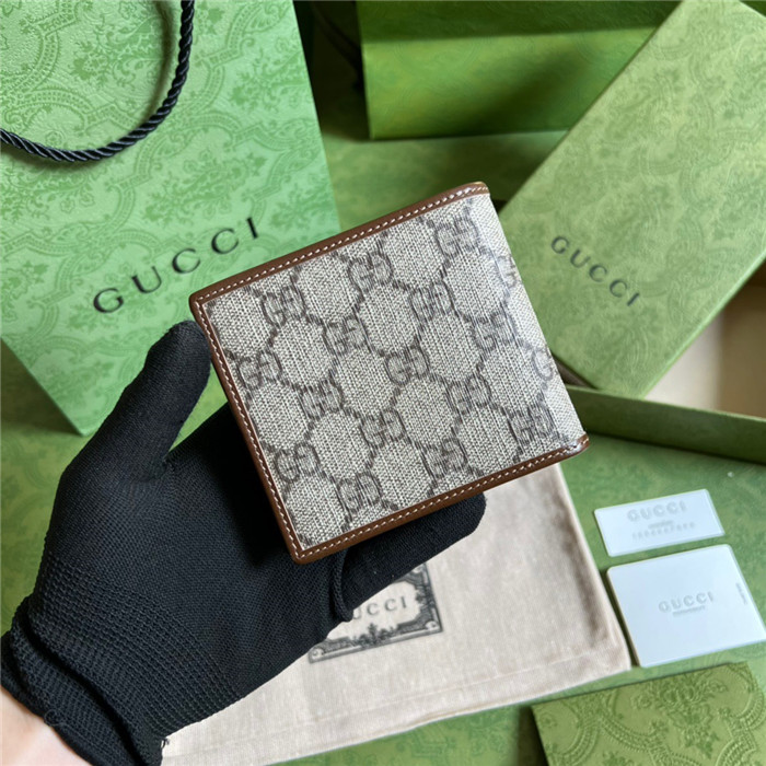  GUCCi  구찌 인터로킹 G 디테일 반지갑 671652