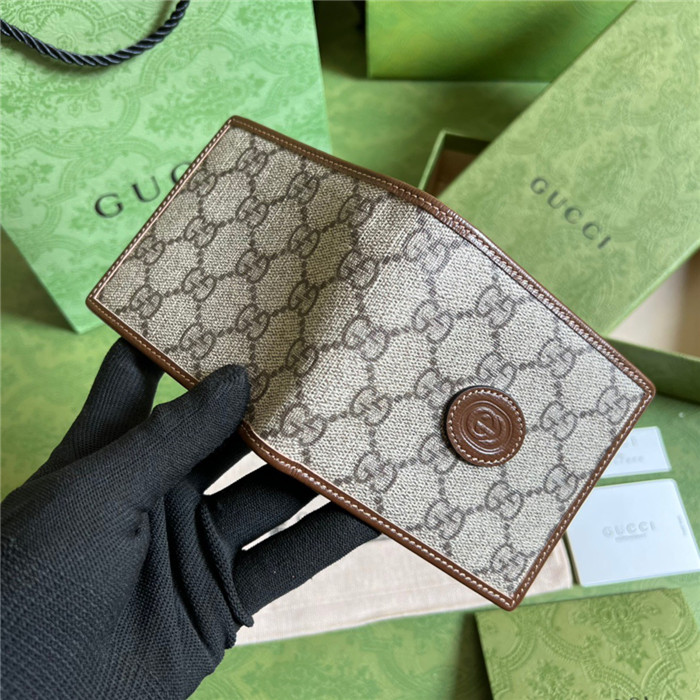  GUCCi  구찌 인터로킹 G 디테일 반지갑 671652