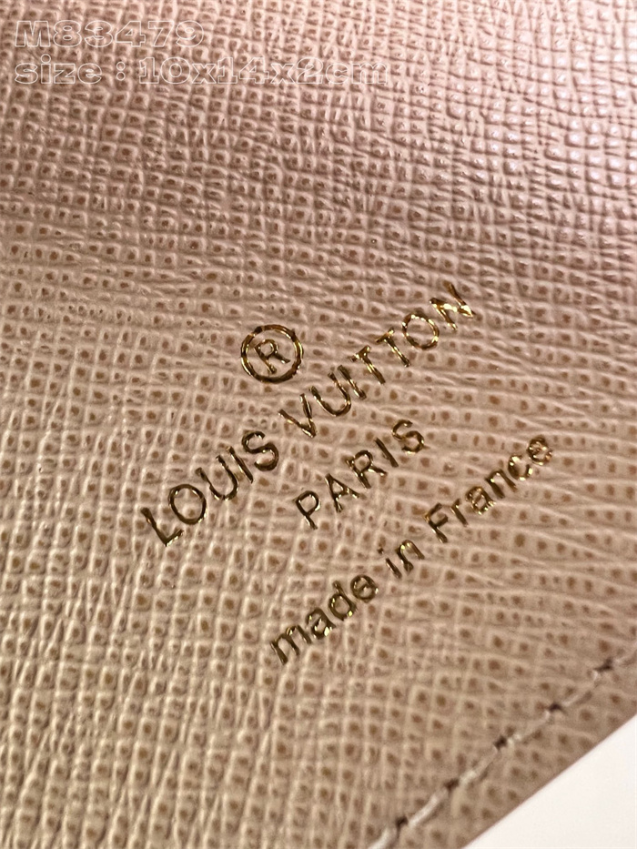 LOUIS VUITTON 루이비통 패스포트 커버 여권지갑 M83479 2024/신상