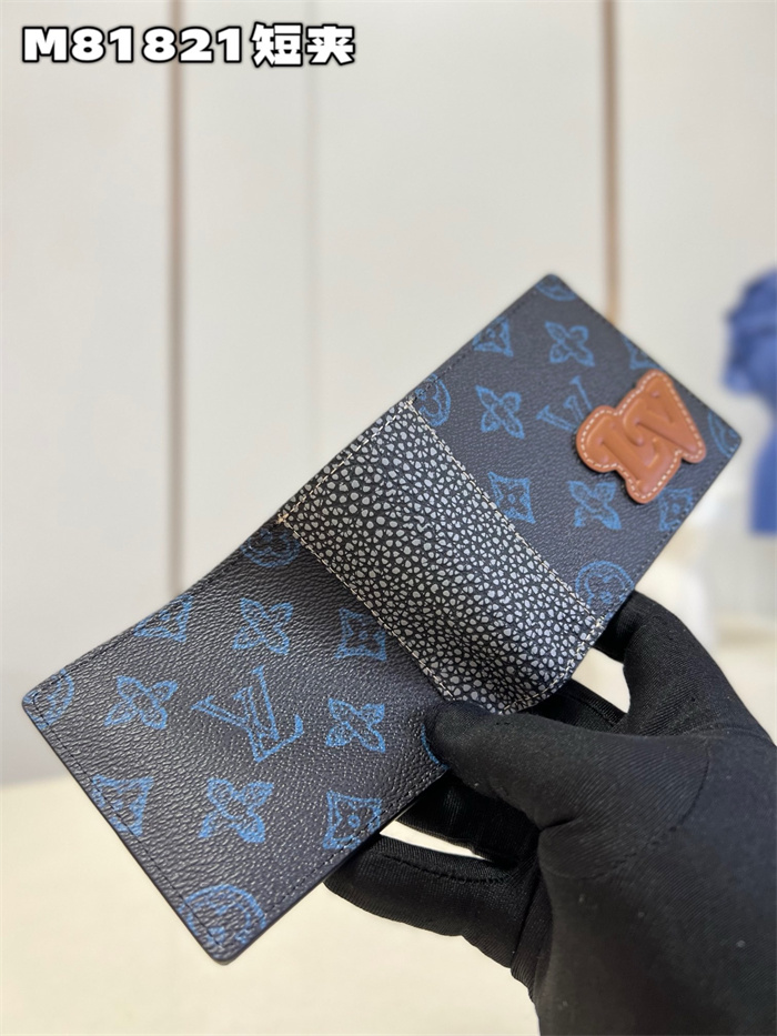 LOUIS VUITTON 루이비통 슬렌더 반지갑 M81821 2024/신상