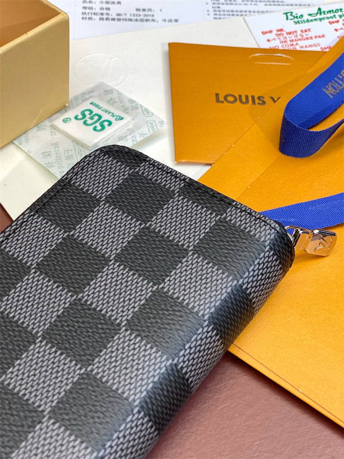 LOUIS VUITTON 루이비통 카드/명함지갑 M61662 2024/신상