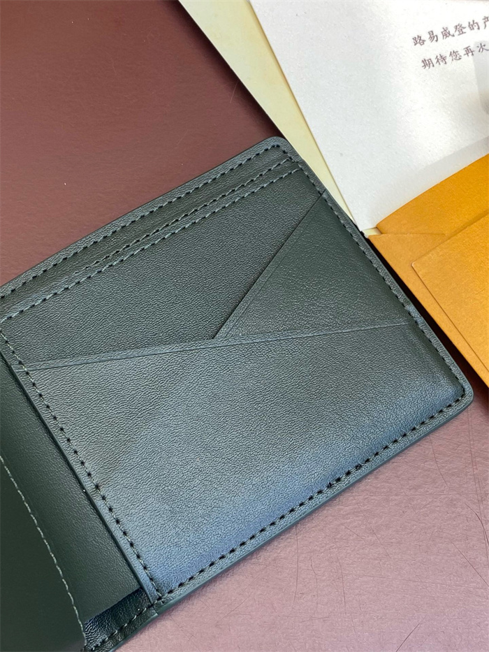 LOUIS VUITTON 루이비통 반지갑 N85942 2024/신상