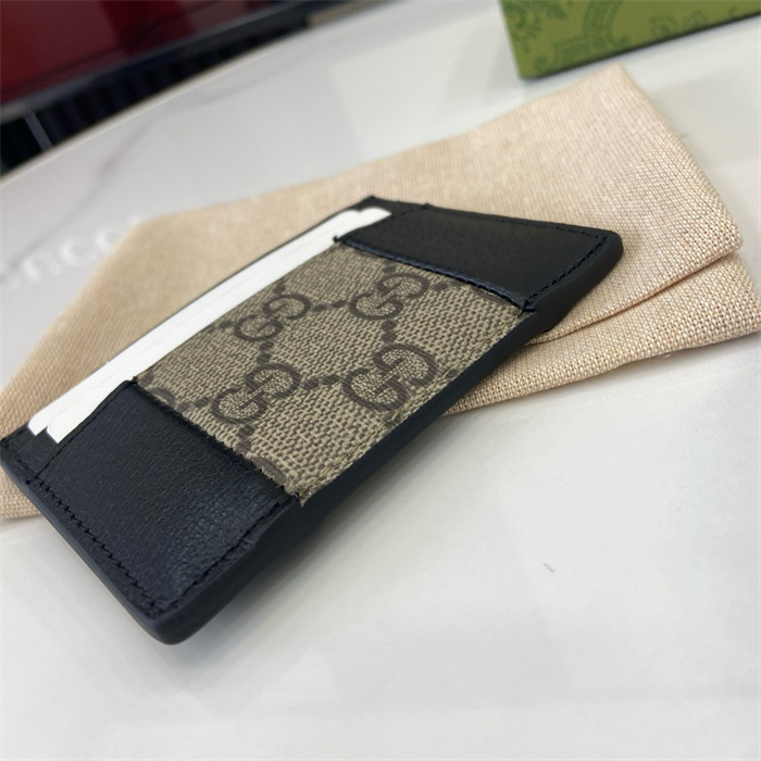 GUCCI 구찌 GG 슈프림 카드/명함지갑 795486 2024/신상