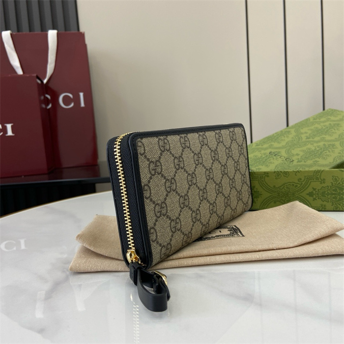 GUCCI 구찌 GG 엠블럼 장지갑 821803 2024/신상 2COLOR