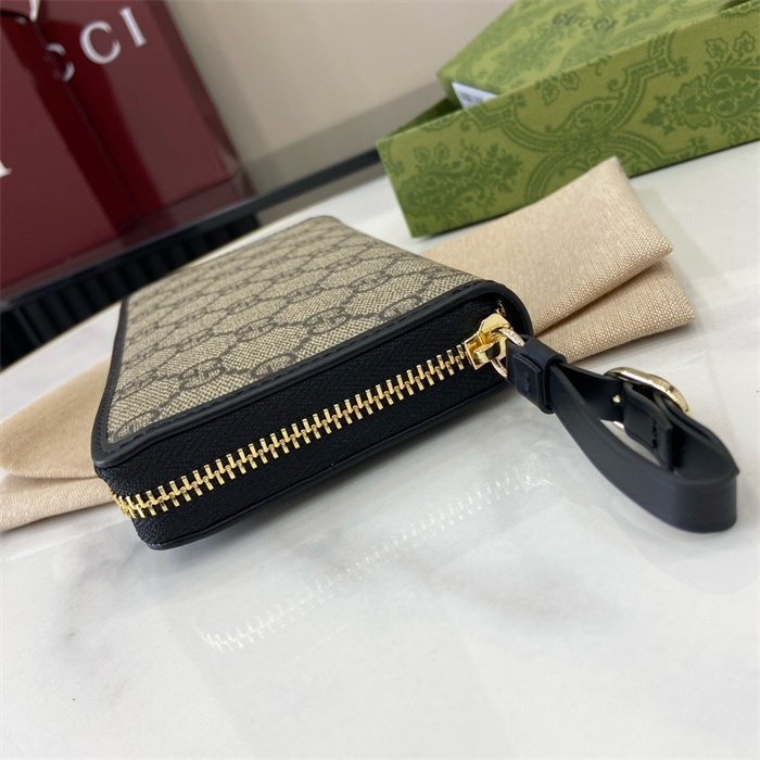 GUCCI 구찌 GG 엠블럼 장지갑 821803 2024/신상 2COLOR