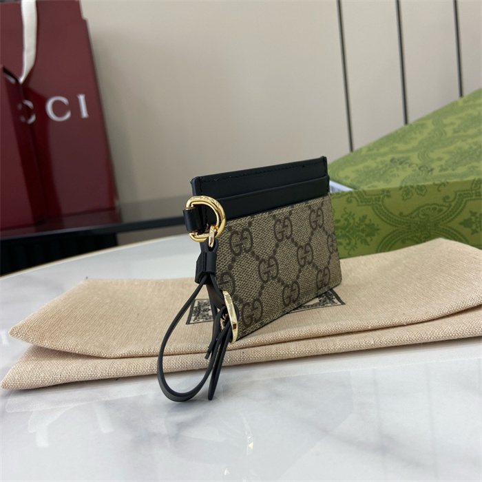GUCCI 구찌 GG 엠블럼 카드/명함지갑 819121 2024/신상 2COLOR