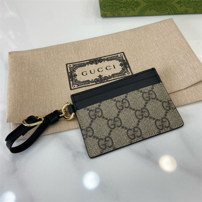 GUCCI 구찌 GG 엠블럼 카드/명함지갑 819121 2024/신상 2COLOR