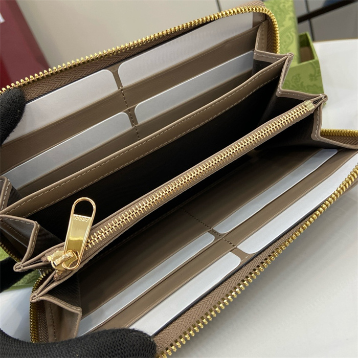 GUCCI 구찌 GG 섀도우 장지갑 795048 2024/신상