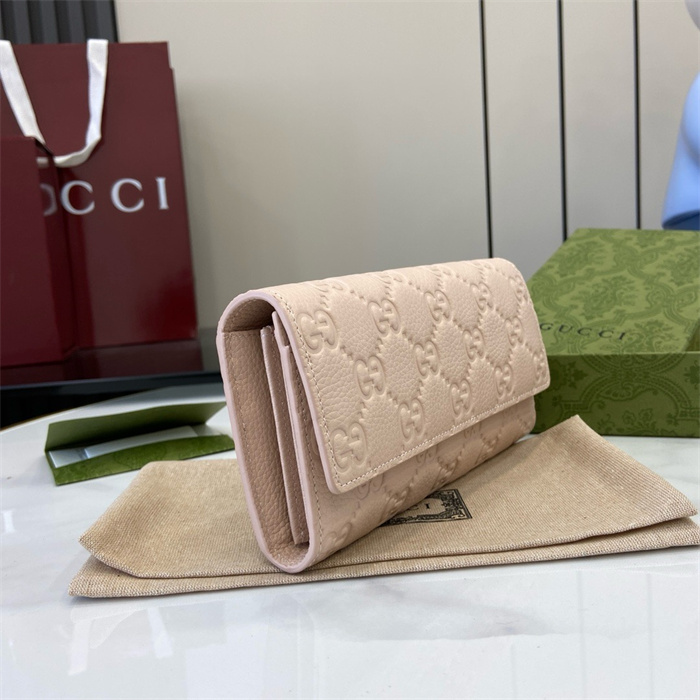 GUCCI 구찌 GG 엠블럼 장지갑 815922 2024/신상