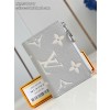 LOUIS VUITTON 루이비통 리사 윌릿 M13797