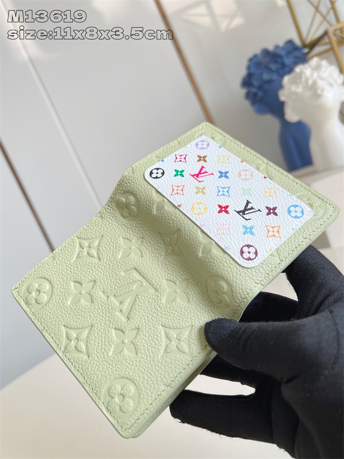 LOUIS VUITTON 루이비통 클레아 반지갑 M13619