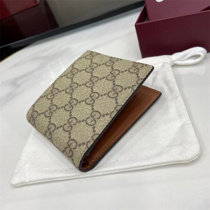 47위 GUCCI 구찌 GG 엠블럼 반지갑 821200-2